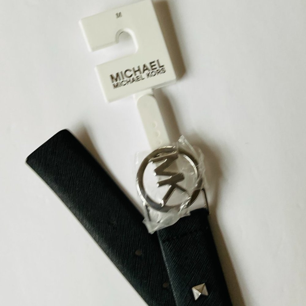 MICHAEL KORS Women's Genuine Leather Studded Belt NWT Size M - Picture 5 of 5